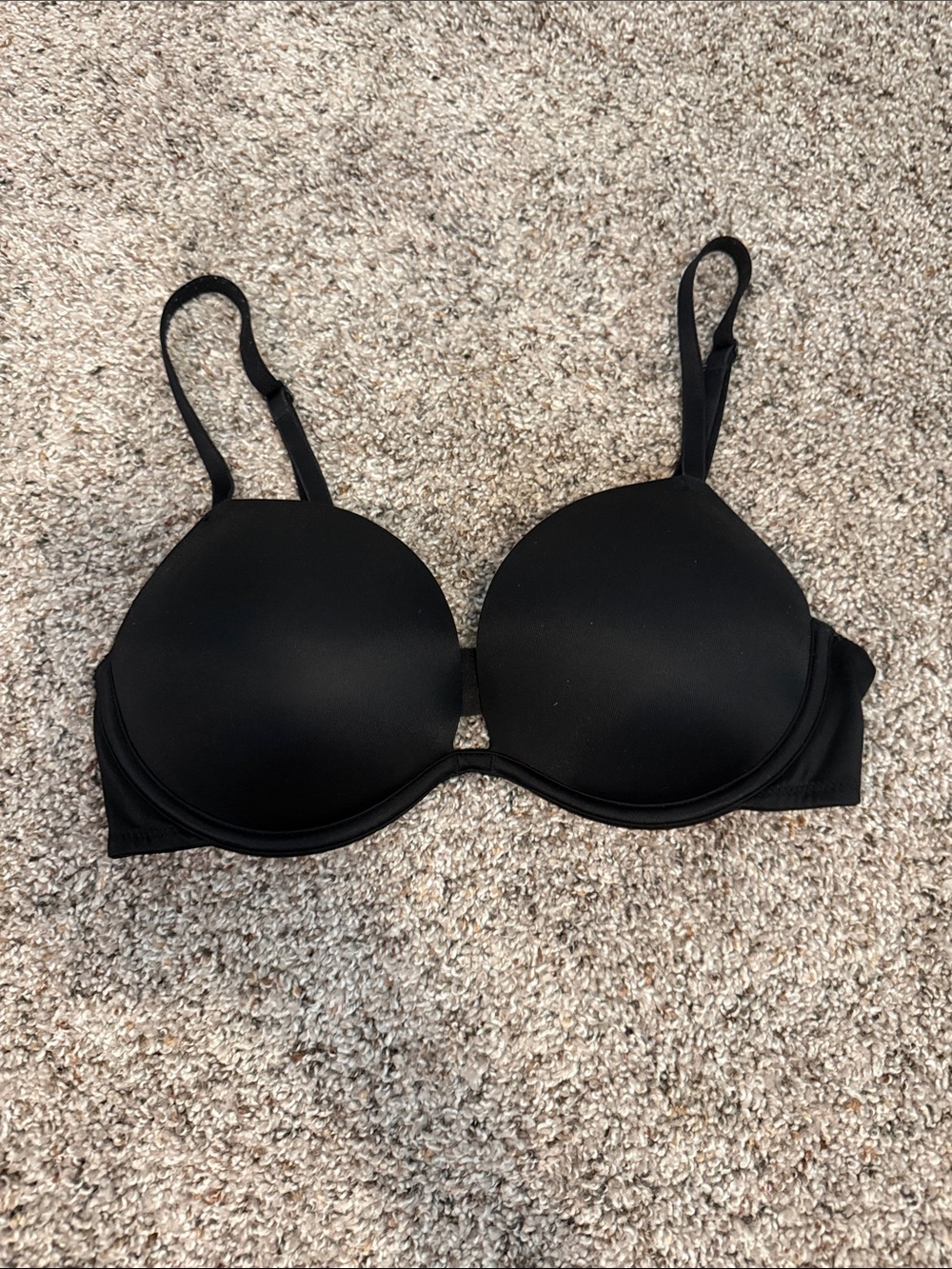 Victoria’s Secret push up bra size 32C
